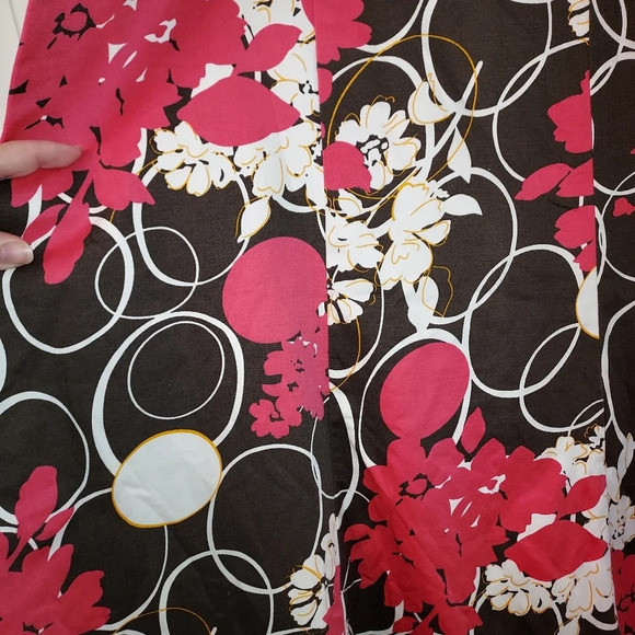 Lane Bryant Pink, Brown and White Floral Flared Skirt in Size 24 - Picture 2 of 10
